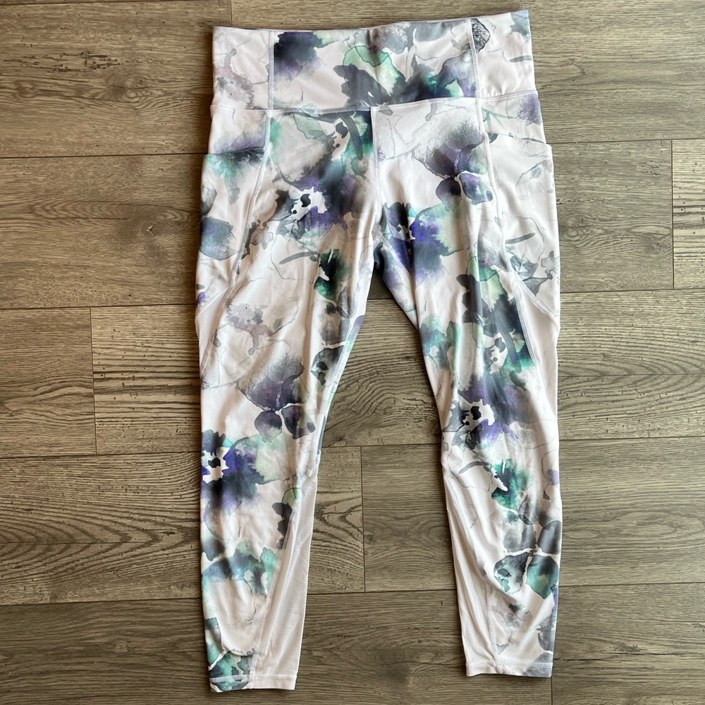 Athleta Women’s Crop Legging Floral Watercolor Mesh Paneling Side Pockets Size L